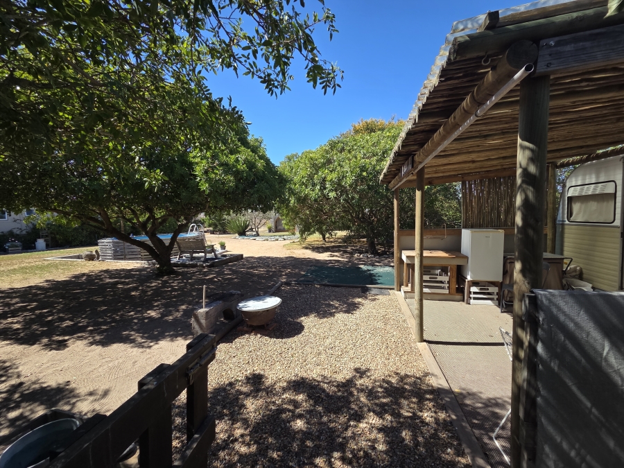 4 Bedroom Property for Sale in Trekoskraal Western Cape